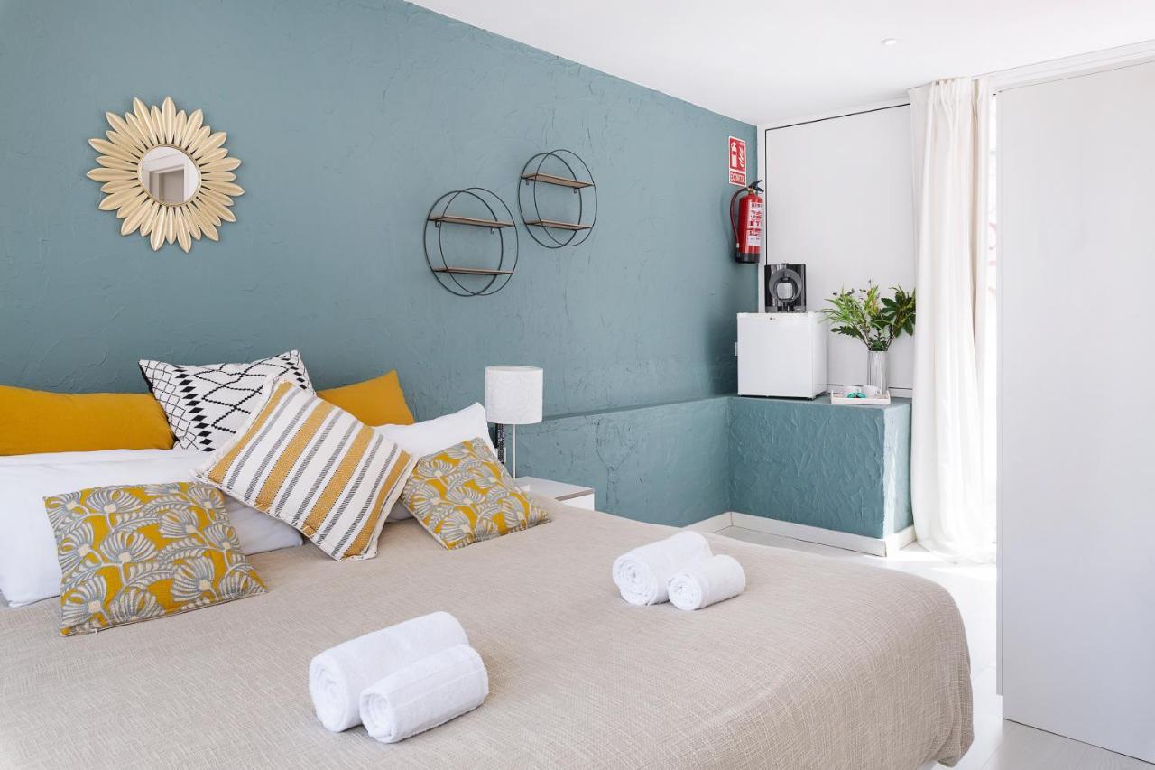 Sitgesnextdoor Bed and Breakfast Eksteriør billede